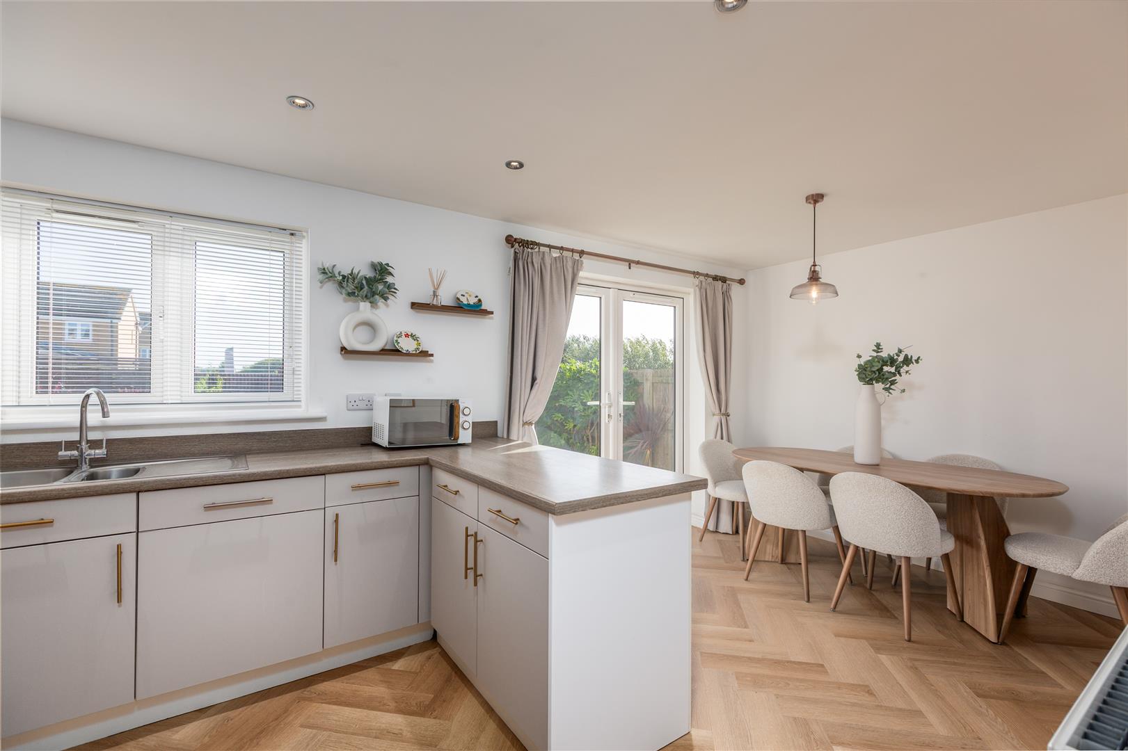 Ffordd Y Meillion, Llanelli, SA15 2EX